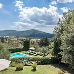 Tenuta Sagherina 8, Emma Vila *