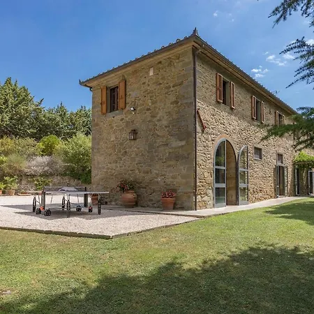 Vila Tenuta Sagherina 8, Emma Cortona